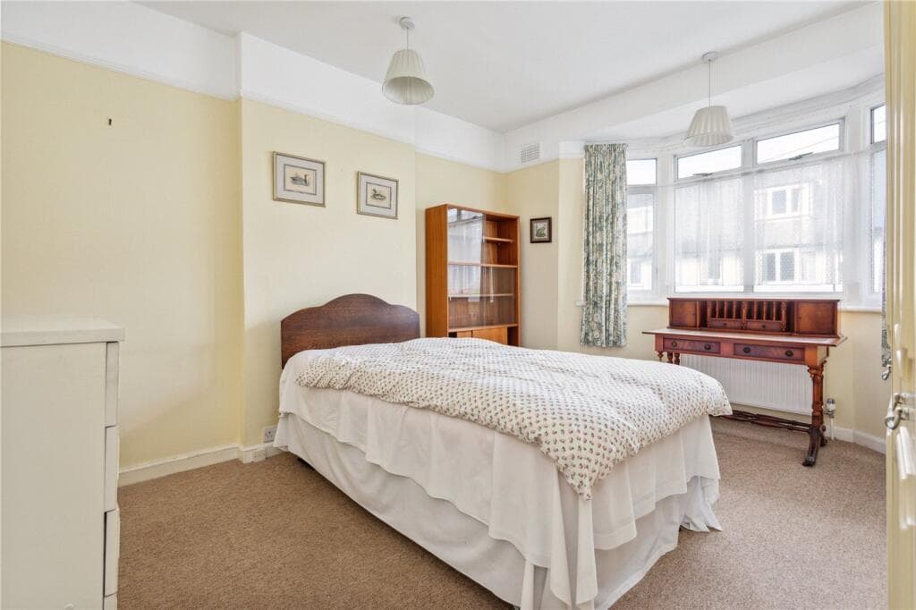 Lynwood Road, London, SW17 - Image 11