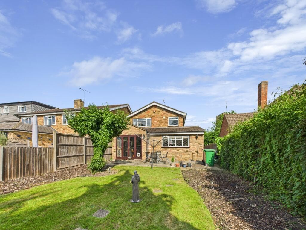St. Marys Road, Langley, Berkshire, SL3 - Image 2