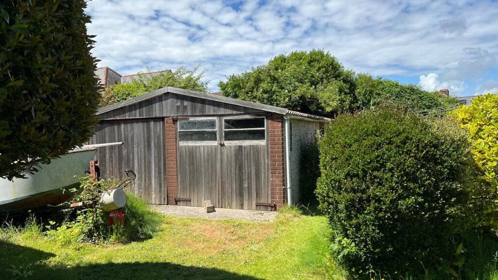 Stanley Road, Lymington, SO41 - Image 6