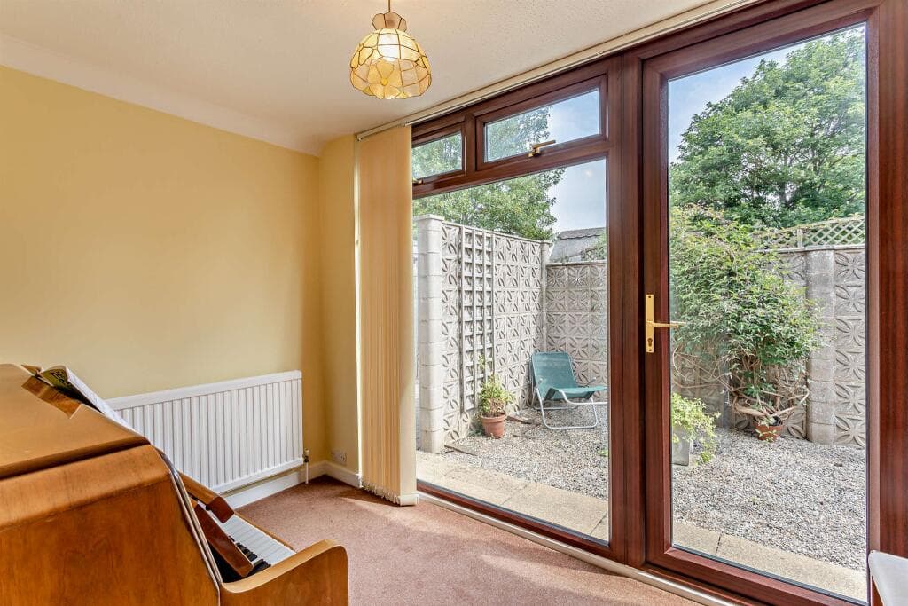 Church Street, Northborough, Peterborough - Image 7