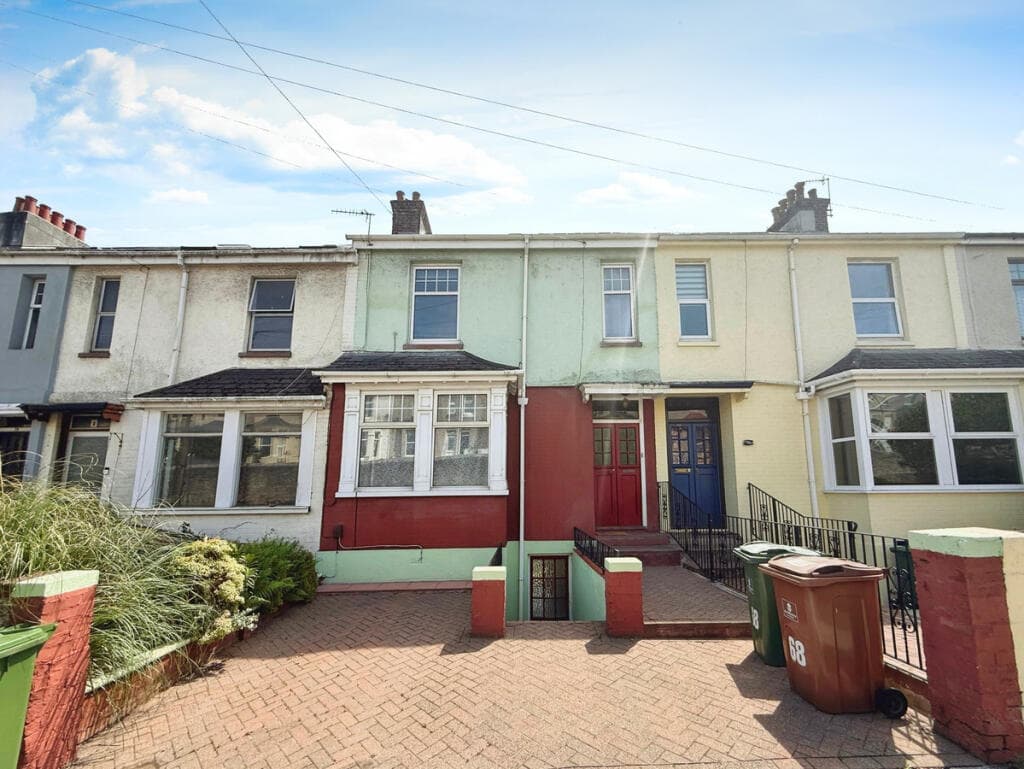 Old Laira Road, Plymouth, PL3 - Image 1