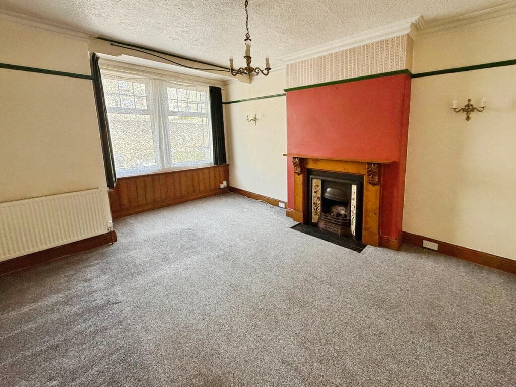 Old Laira Road, Plymouth, PL3 - Image 2