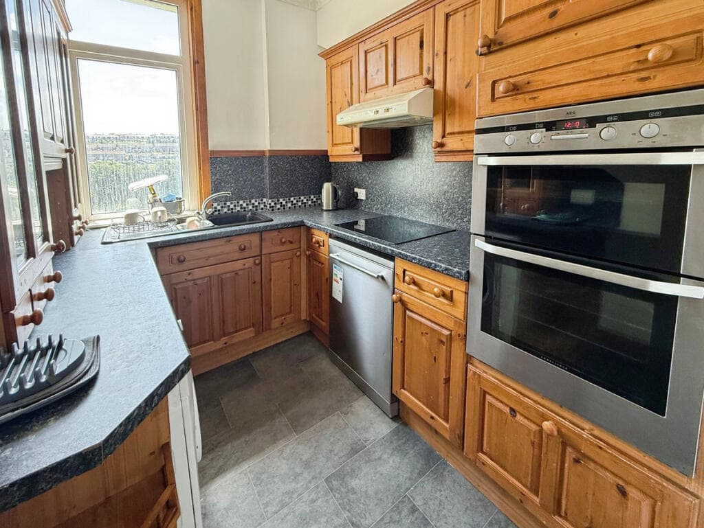 Old Laira Road, Plymouth, PL3 - Image 3