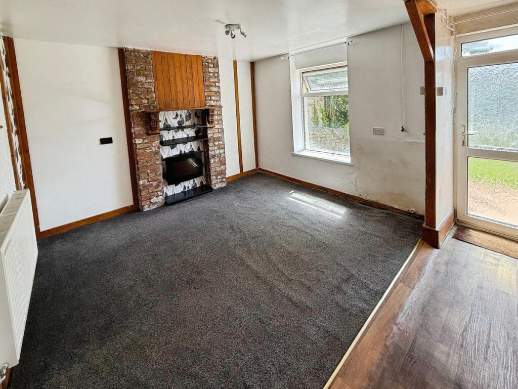 Old Laira Road, Plymouth, PL3 - Image 5