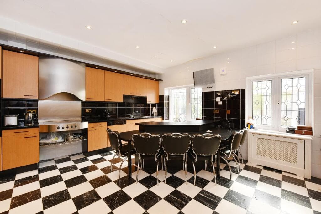 Brondesbury Park, London NW6 - Image 4