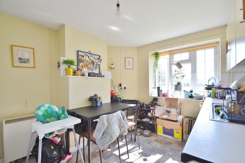 Box Tree Lane, Postcombe - Image 6