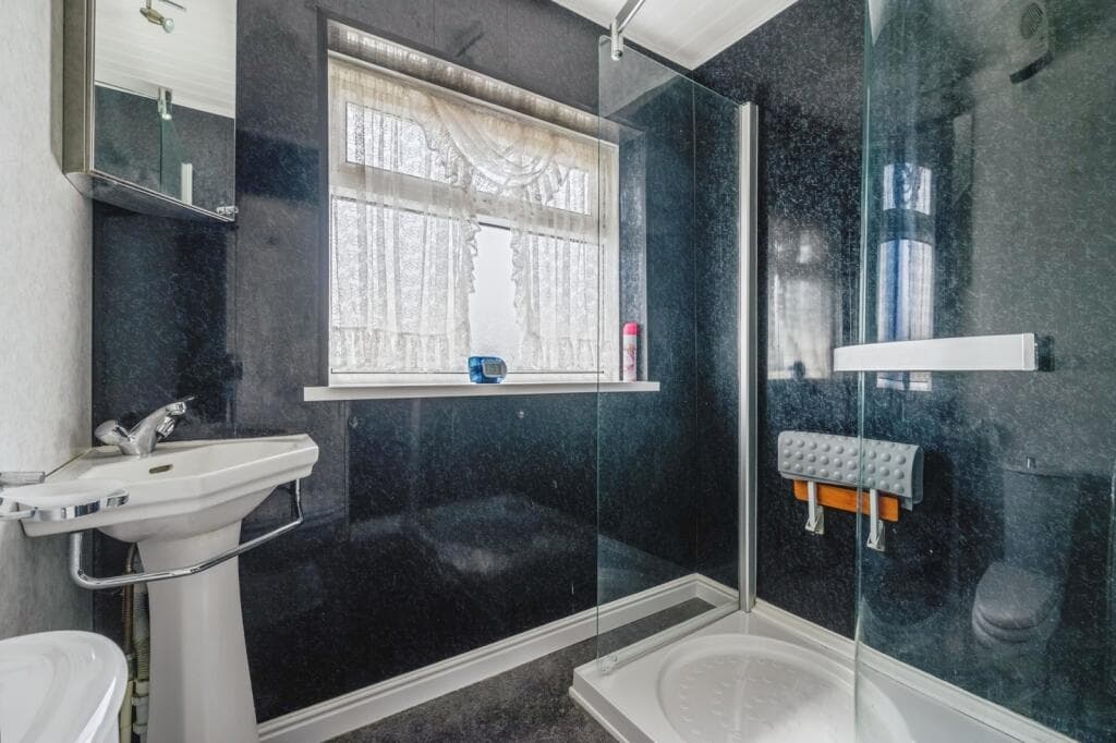 Downham Gardens, Tamerton Foliot, Plymouth, Devon, PL5 - Image 11