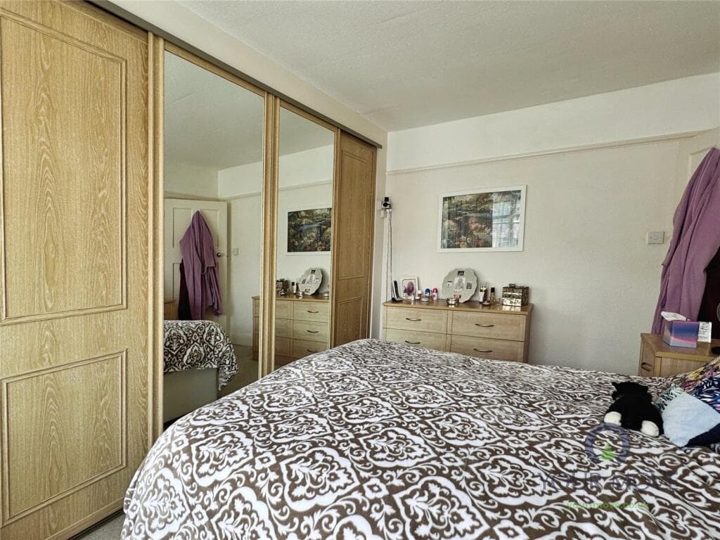Crunden Road, Eastbourne, East Sussex, BN20 - Image 9