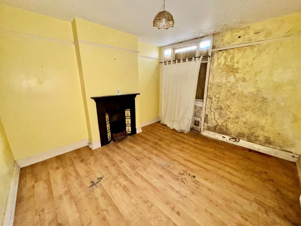 York Avenue, Hunstanton - Image 4