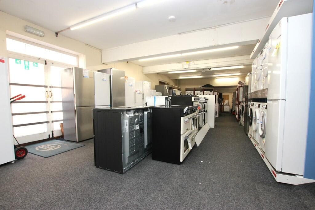 12 Mercer Row, Louth, Lincolnshire, LN11 9JQ - Image 5