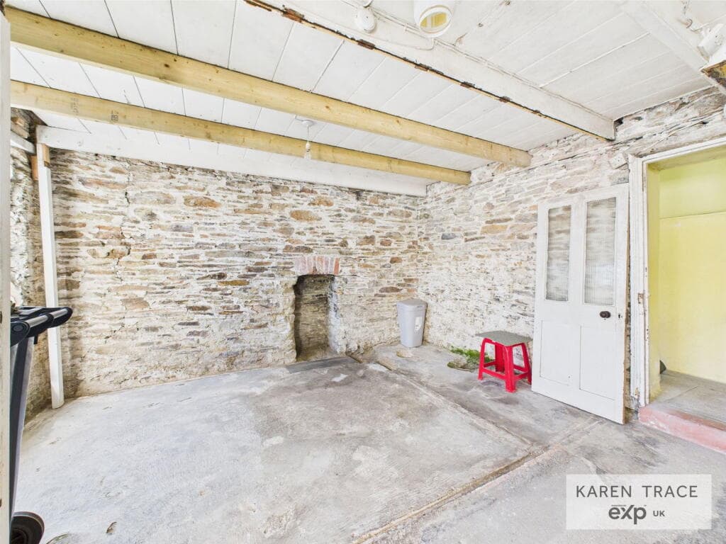 Vicarage Road, Tywardreath, PL24 - Image 2