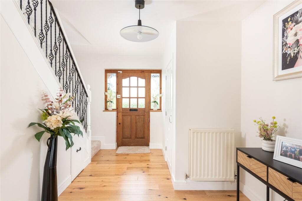 Long Lane, Aston End, Stevenage, Hertfordshire, SG2 - Image 3