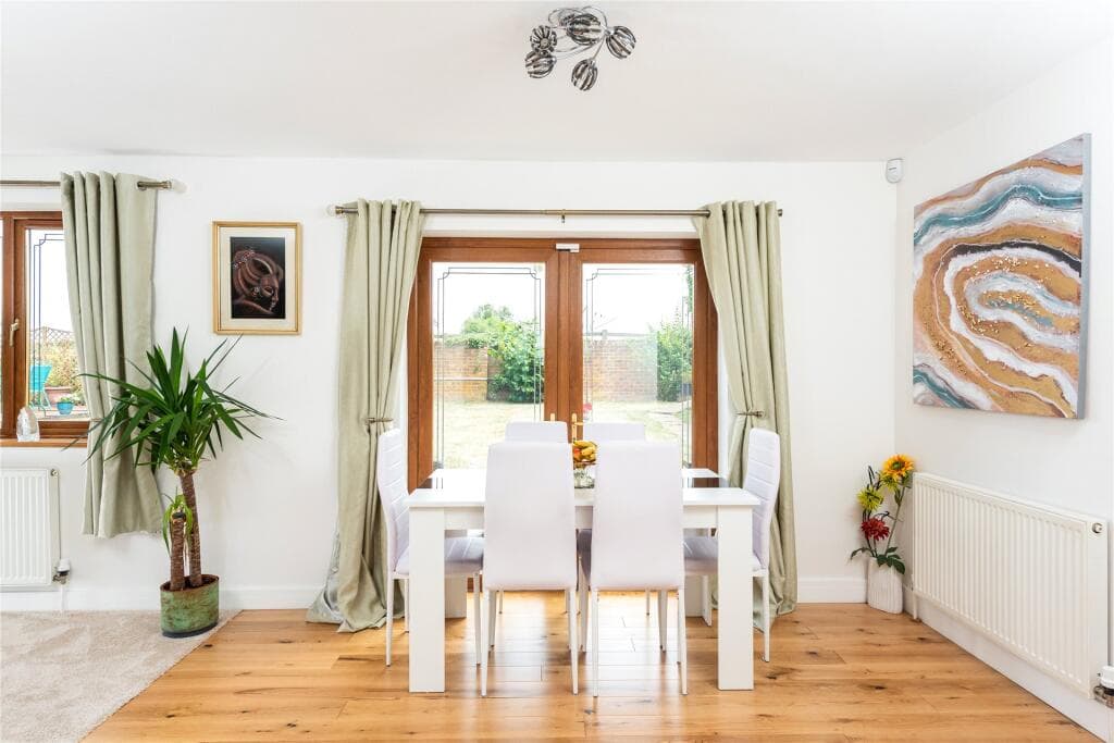 Long Lane, Aston End, Stevenage, Hertfordshire, SG2 - Image 5