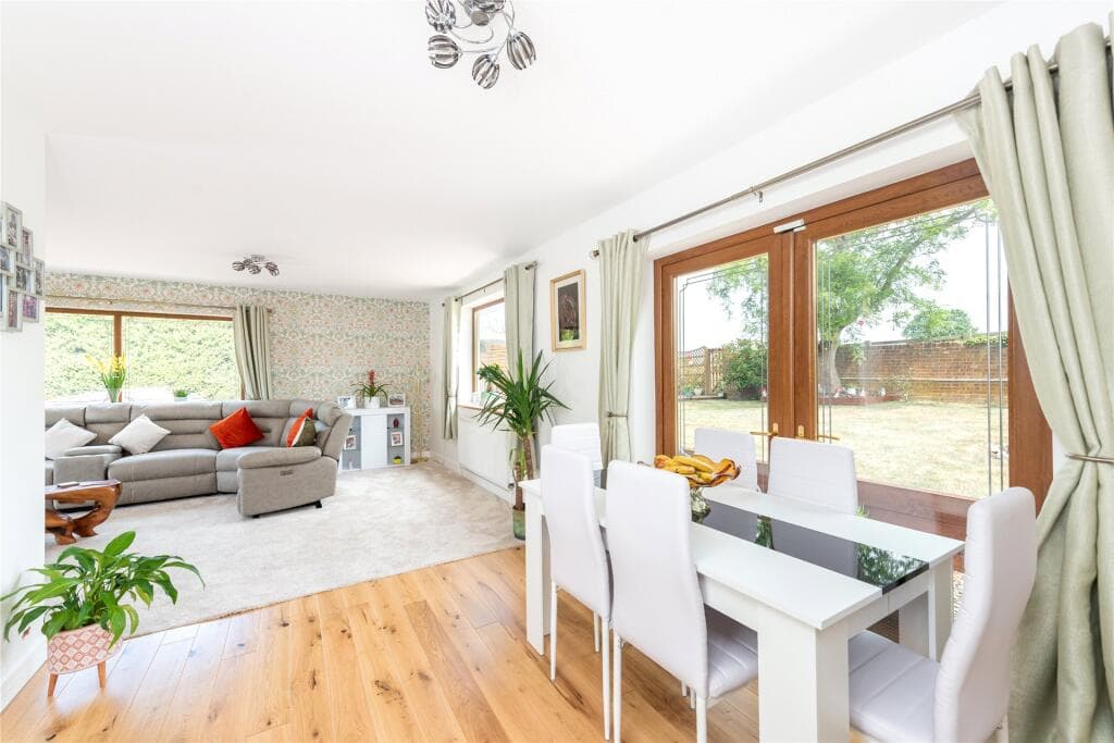Long Lane, Aston End, Stevenage, Hertfordshire, SG2 - Image 7