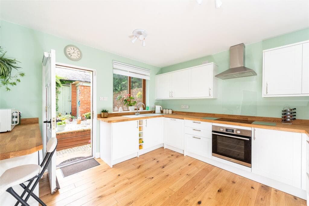 Long Lane, Aston End, Stevenage, Hertfordshire, SG2 - Image 8