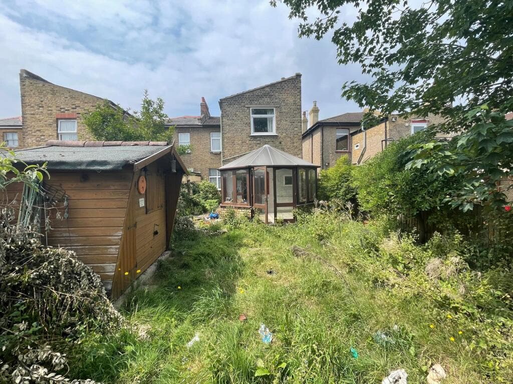 31 Margery Park Road, London, London E7 9LA - Image 3