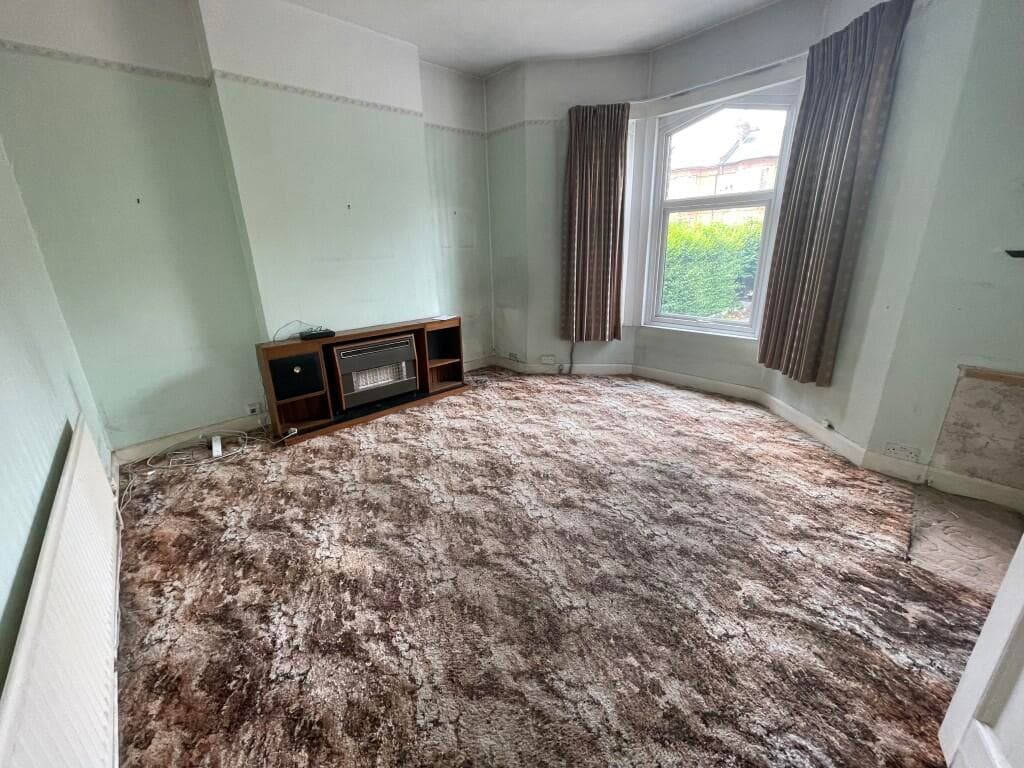 31 Margery Park Road, London, London E7 9LA - Image 7