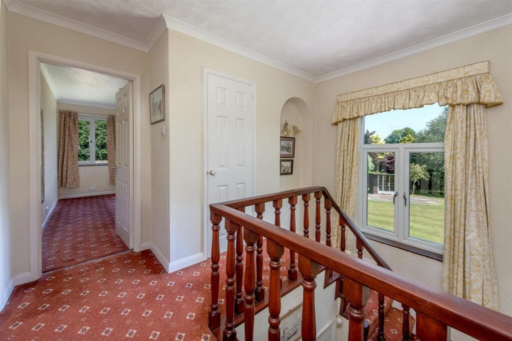 Private Road, Trull, Taunton - Image 11