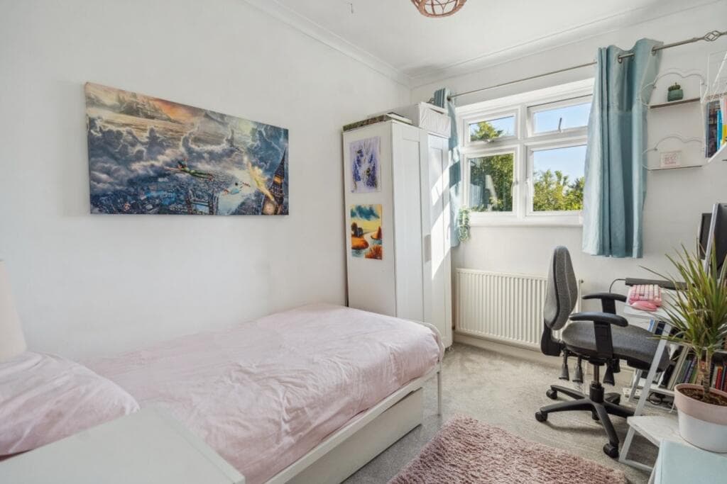 Lent Rise Road, Burnham, SL1 - Image 9
