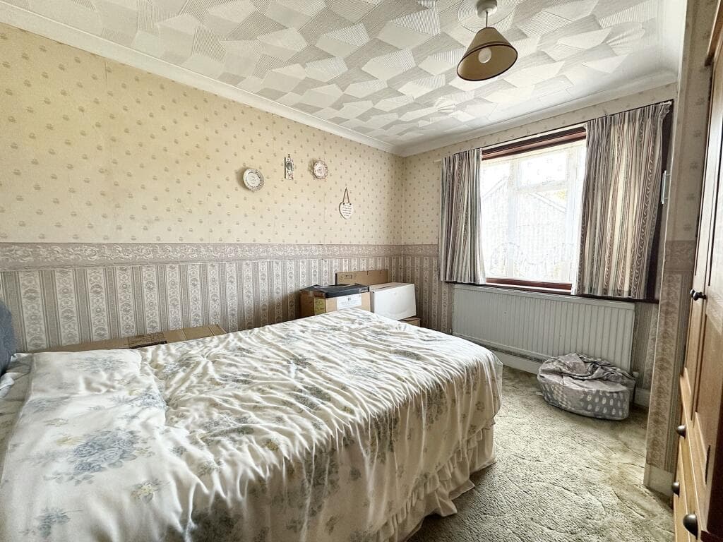 Chapel Lane, Langley, SO45 - Image 7