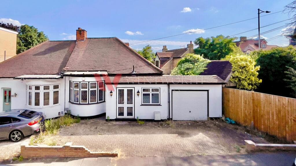 Netley Road, Newbury Park, IG2 - Image 1