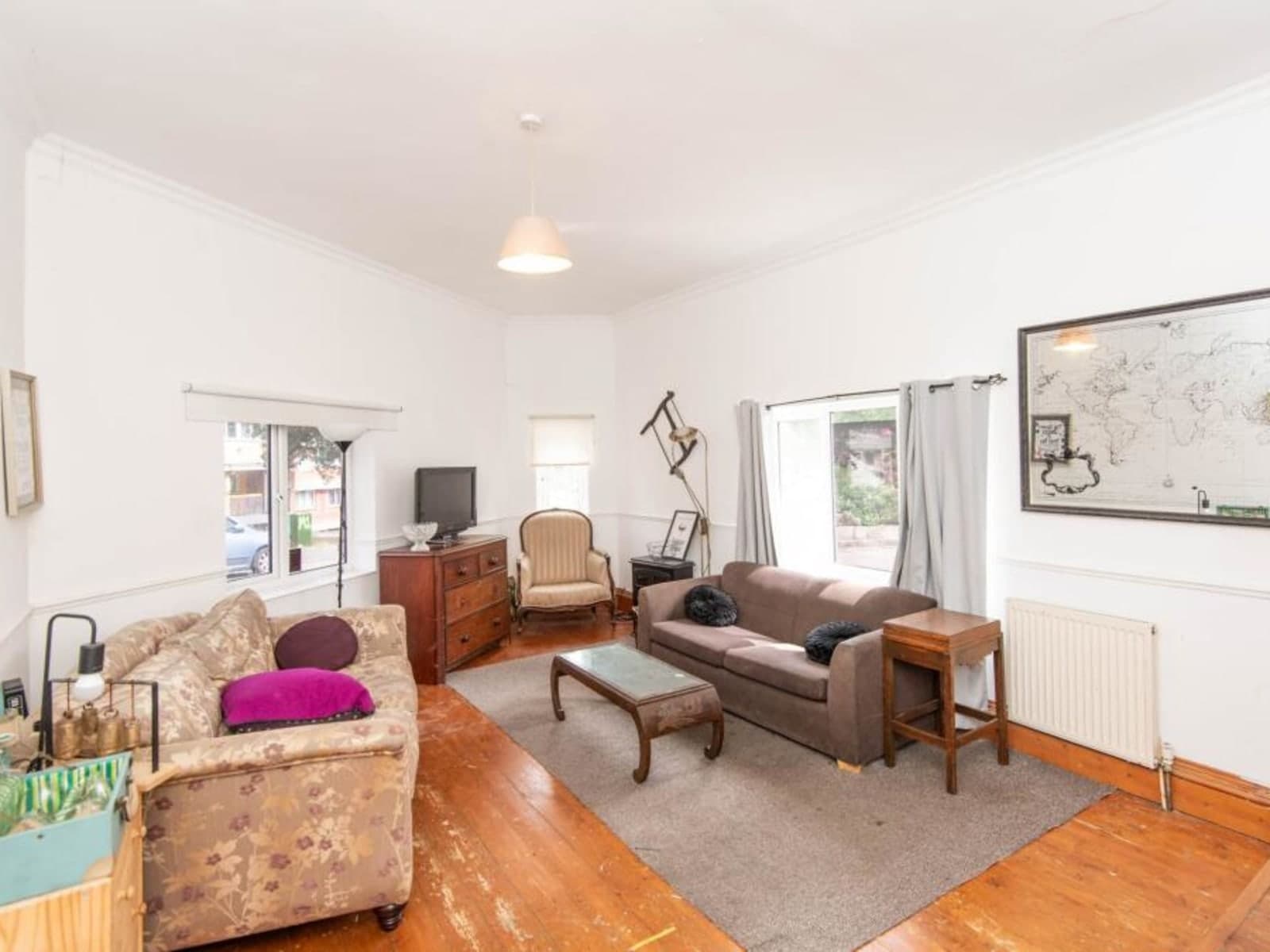 View property at Club Garden Road, Sheffield, S11