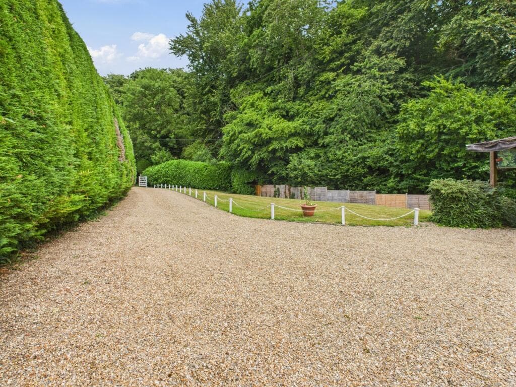 Stanley Hill, Amersham, Buckinghamshire, HP7 - Image 10