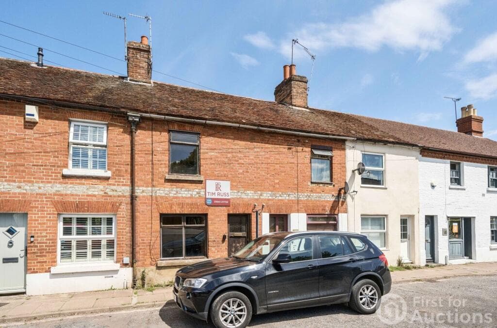 Wellington Street, Thame, OX9 - Image 1