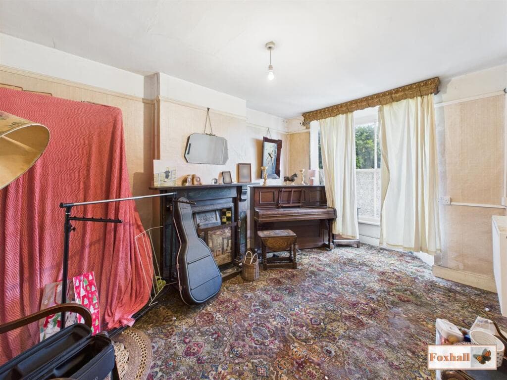 Woodbridge Road, Ipswich - Image 6