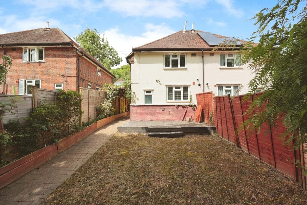 Underwood Road, HIGH WYCOMBE - Image 10