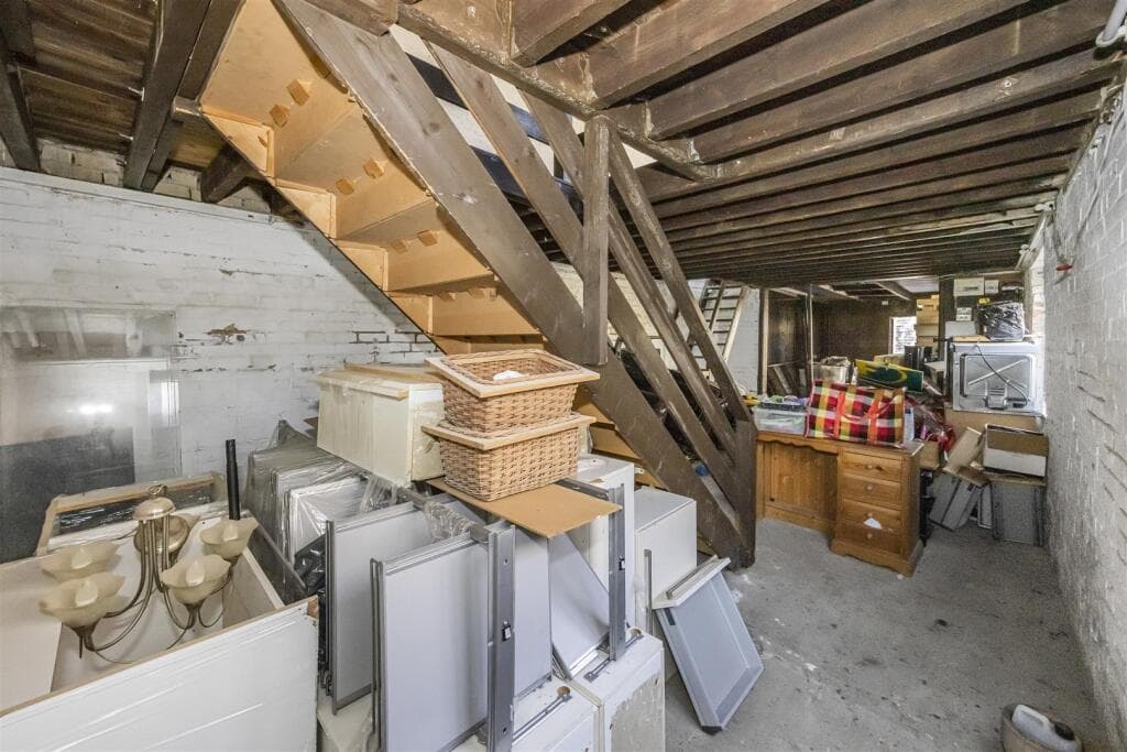 Fraser Road, Walthamstow, London - Image 7