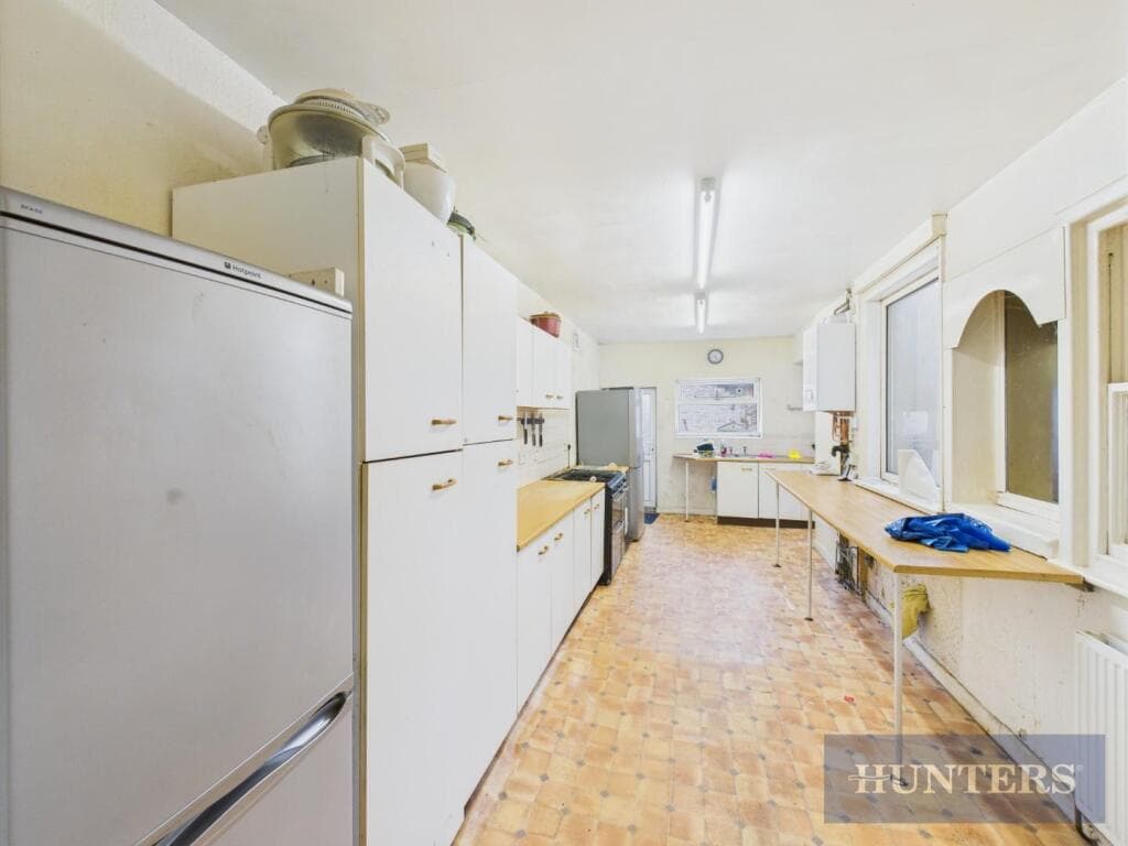 Gladstone Street, Scarborough - Image 10