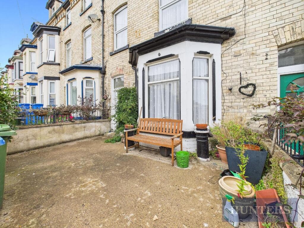 Gladstone Street, Scarborough - Image 2