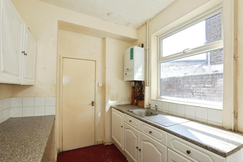 Trafalgar Street, Stoke-on-Trent, ST1 - Image 6