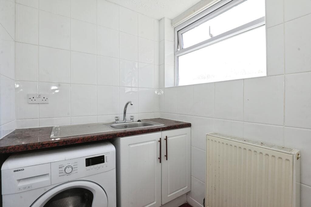 Trafalgar Street, Stoke-on-Trent, ST1 - Image 7