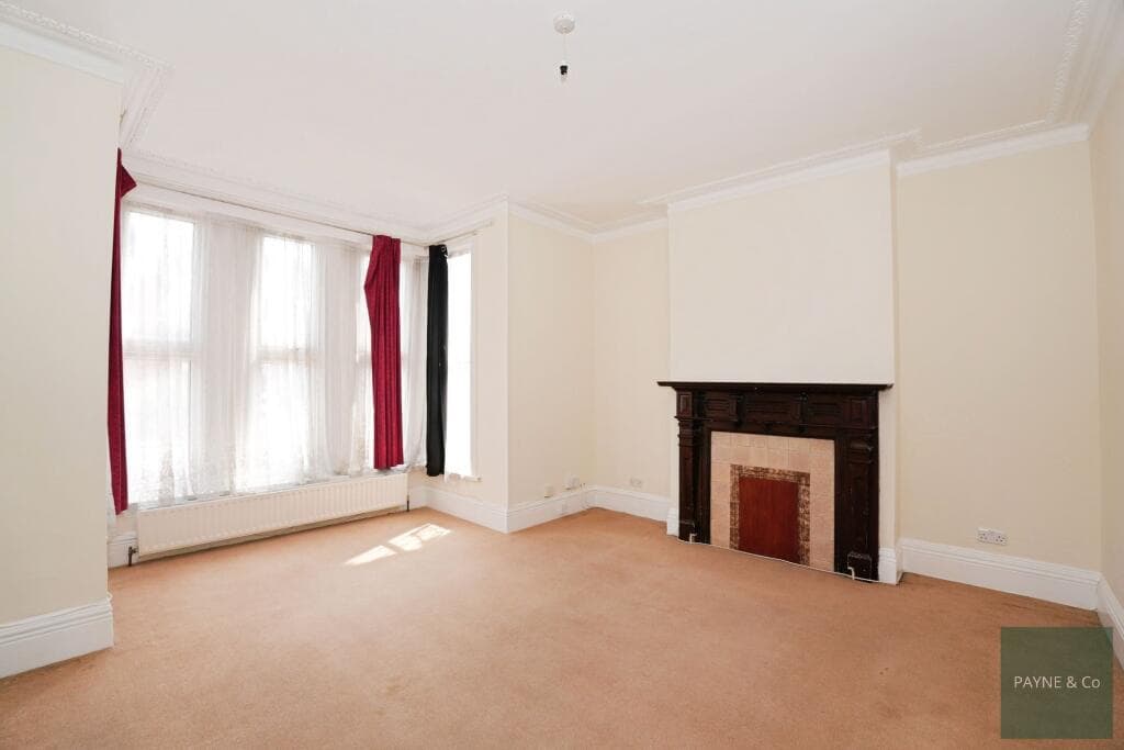 Ranelagh Gardens, Ilford, IG1 - Image 8