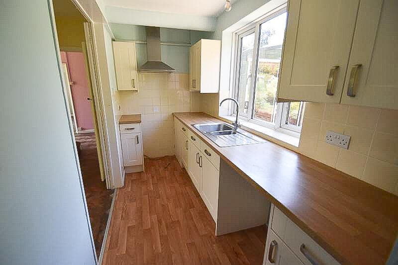 The Broadway, BN26 - Image 5
