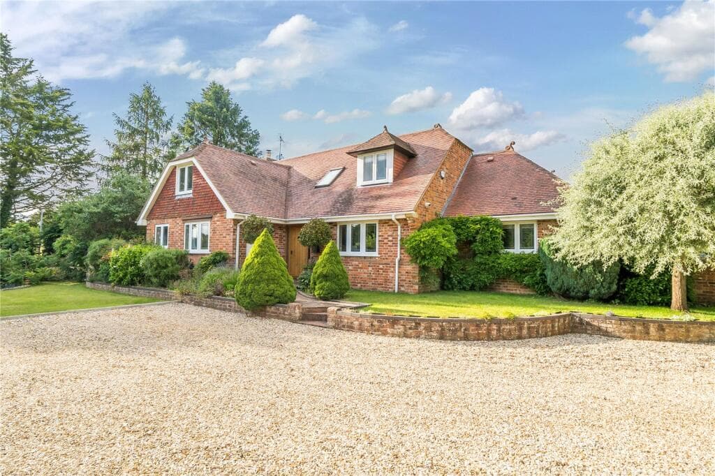 View property at Dundridge Lane, Bishops Waltham, Southampton, Hants, SO32