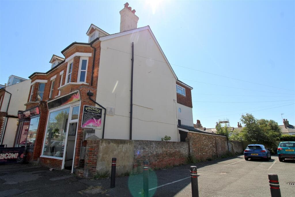Sutton Road, Seaford - Image 1