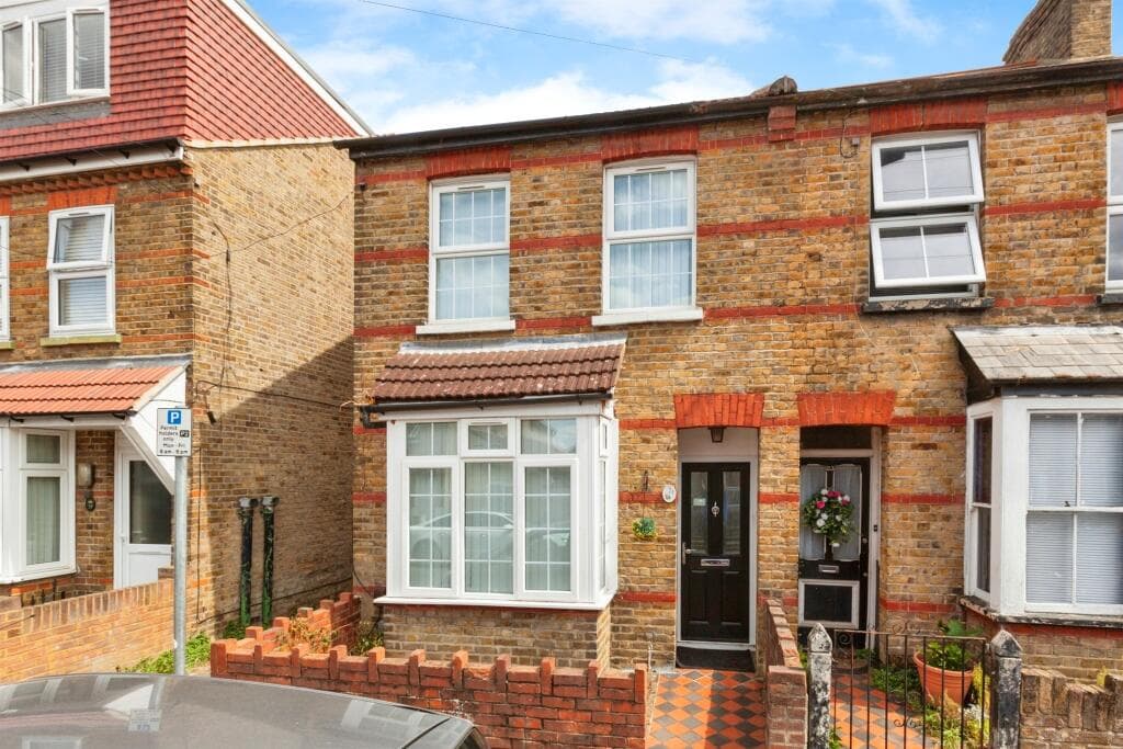View property at Alexandra Road, Slough