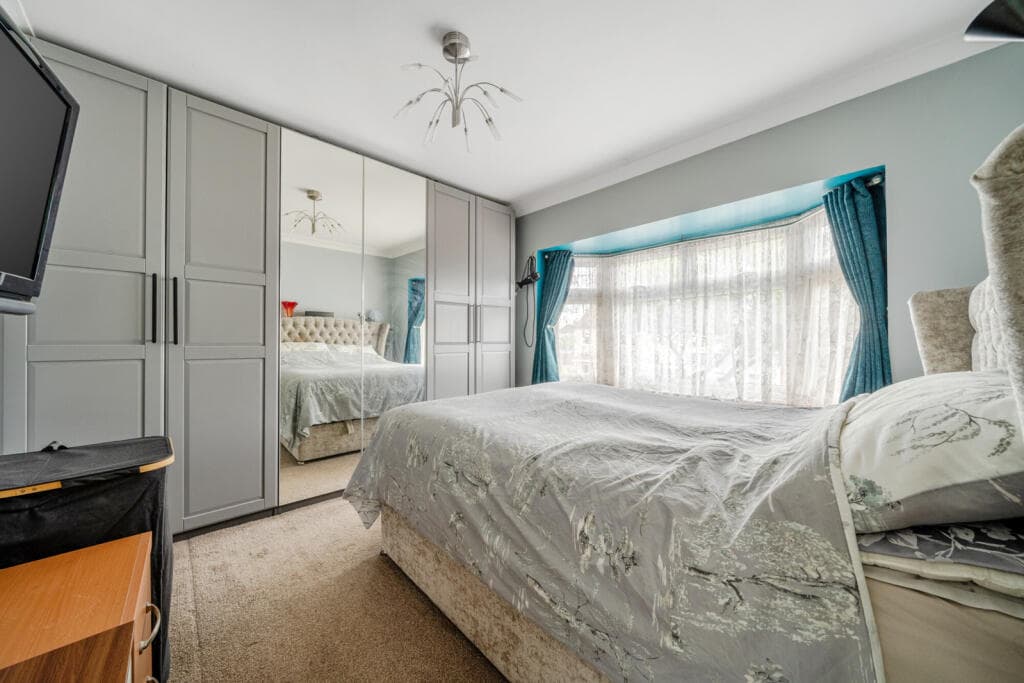 First Avenue, Bexleyheath - Image 3
