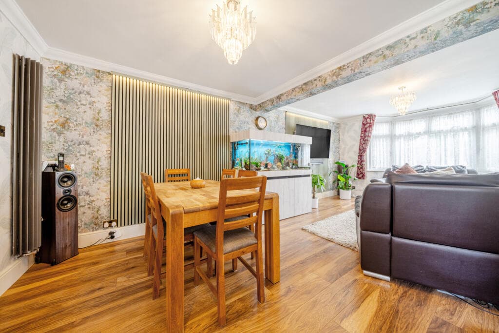 First Avenue, Bexleyheath - Image 6