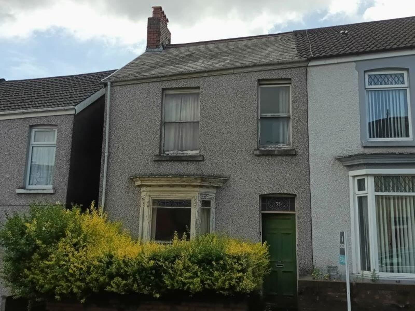 View property at 35 Clare Street, Manselton, Swansea, West Glamorgan, SA5 9PG