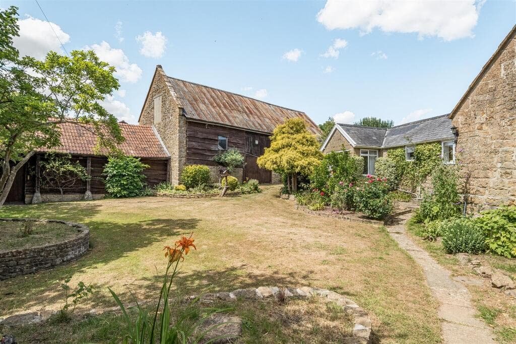 Puckington, Ilminster - Image 2