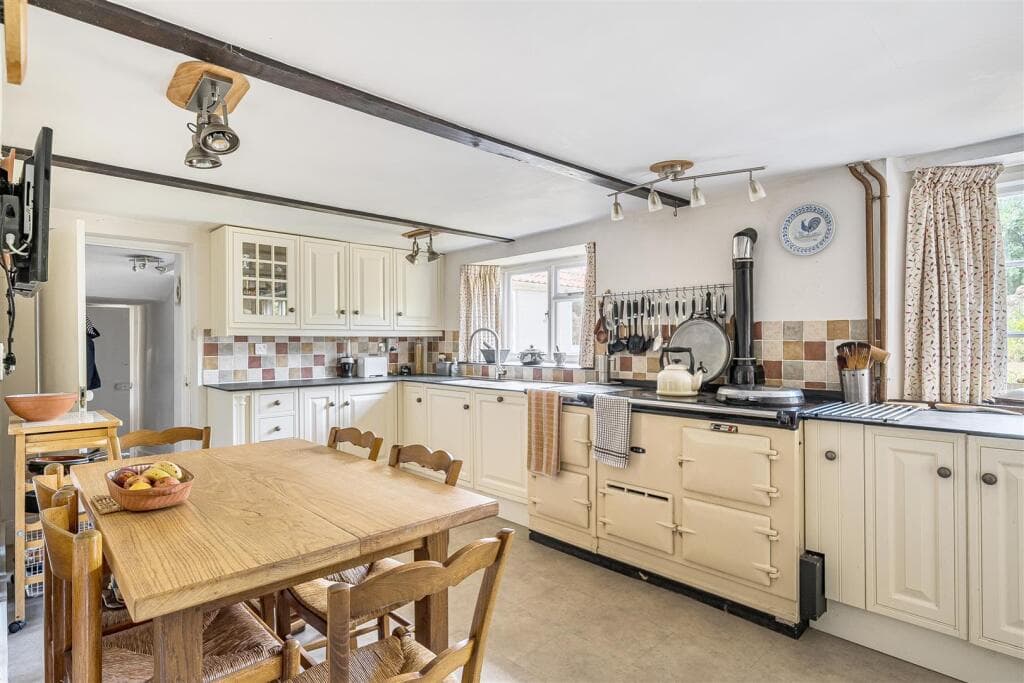 Puckington, Ilminster - Image 8