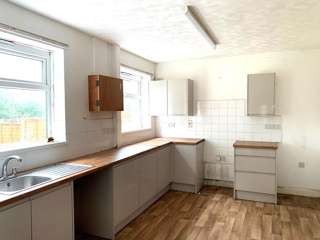 Ash Grove, Silverdale, Newcastle, ST5 6JX - Image 4