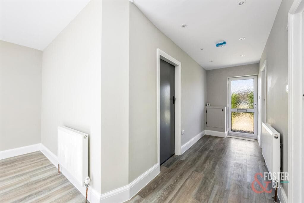 Ladies Mile Road, Brighton - Image 6