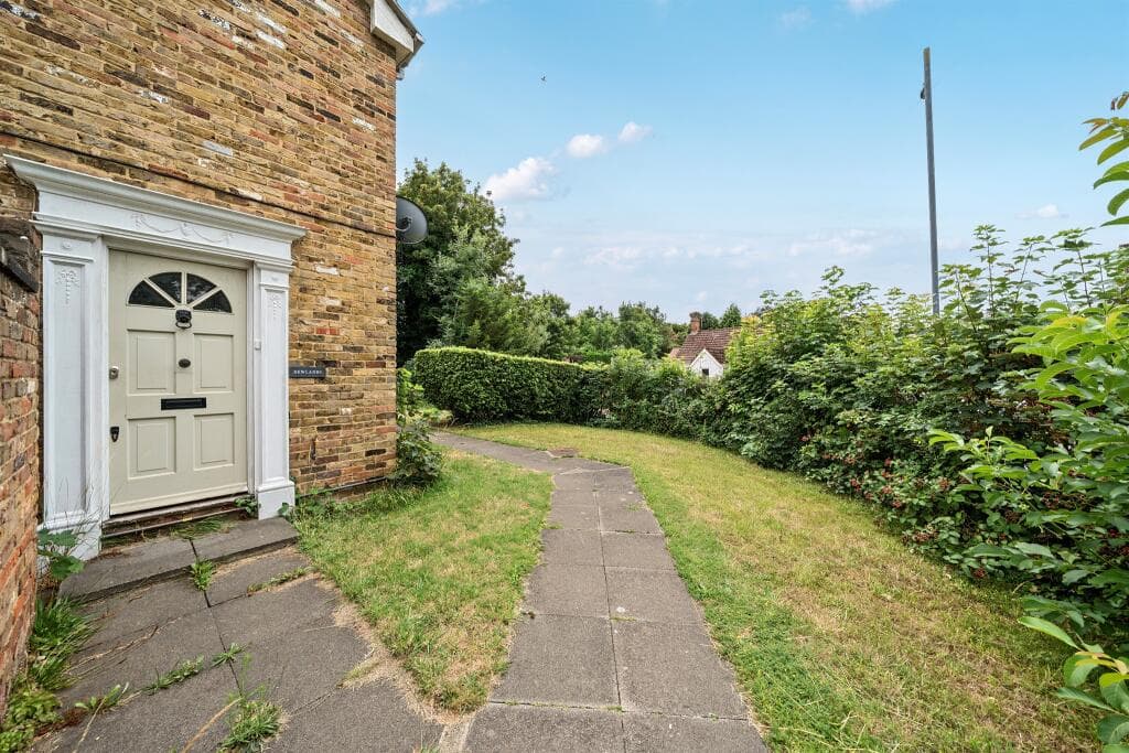 Boyn Valley Road, Maidenhead - Image 10