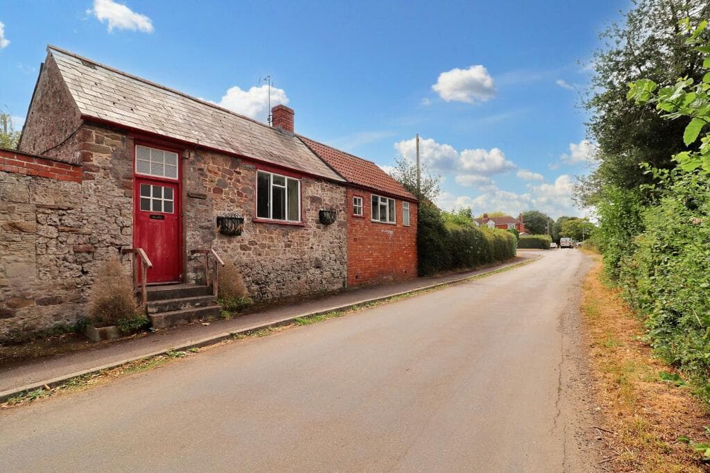Westmarsh Lane, Oldbury-On-Severn, BS35 - Image 1