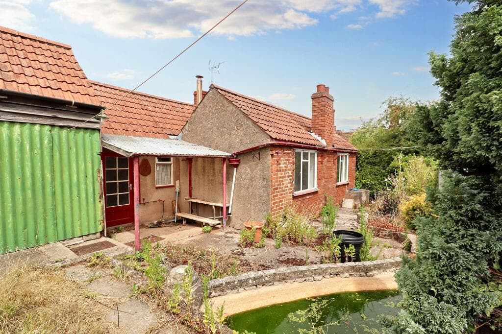 Westmarsh Lane, Oldbury-On-Severn, BS35 - Image 2